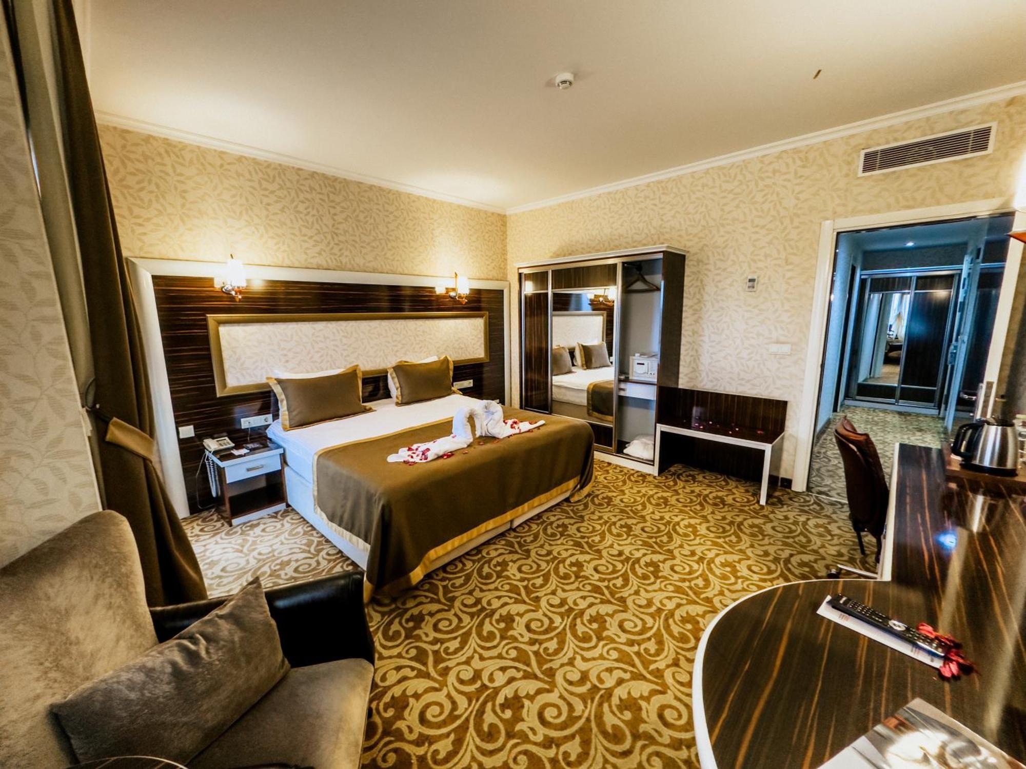 Elegance Resort Hotel & Spa Wellness-Aqua Yalova  Eksteriør billede